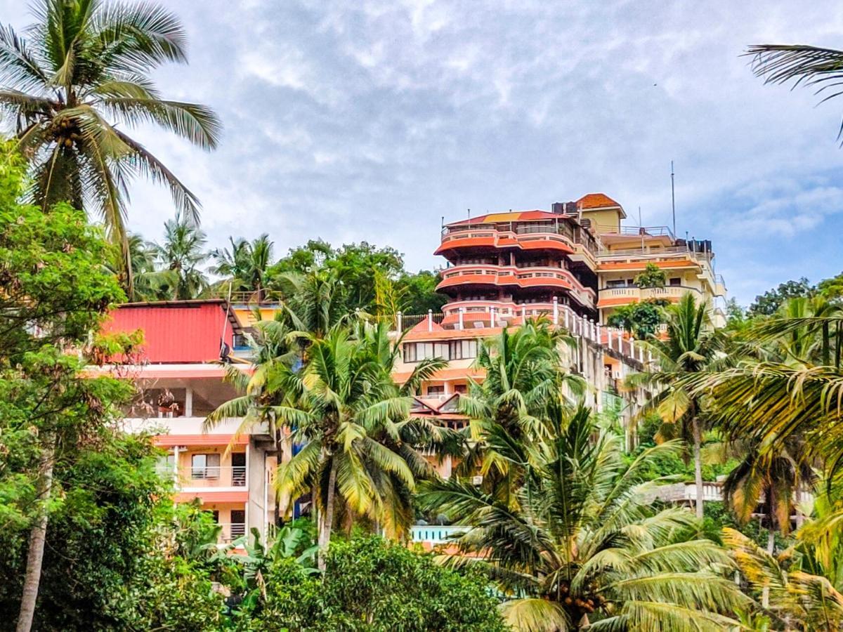 Ayurlaya Beach Retreat Ковалам Екстер'єр фото